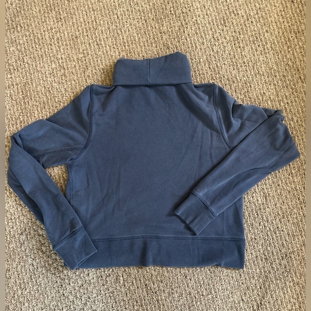 Athleta CROPPED FUNNEL NECK IN NIRVANA XXS